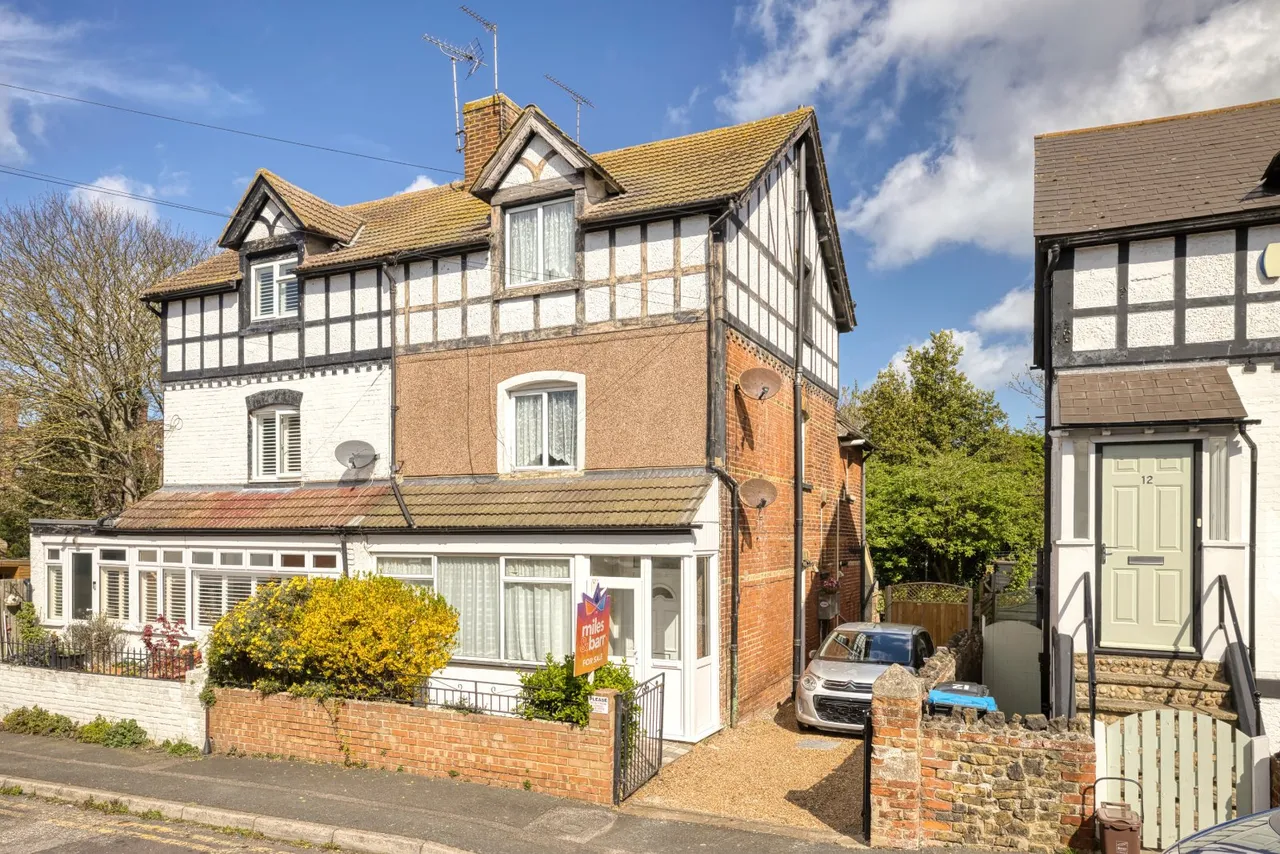 1 bed flat for sale, Essex Road, Westgate-on-Sea, CT8