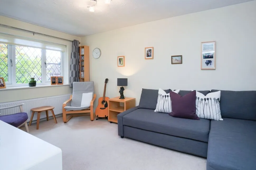 Mountbatten Avenue, Kenilworth, Warwickshire, CV8, photo 5