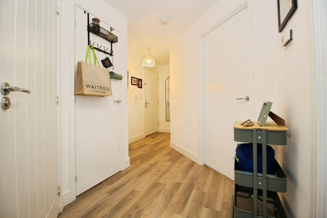 Buckthorn Avenue, Leeds, photo 7
