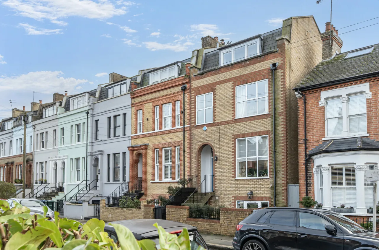 4 bed house for sale — Salisbury Road, Barnet, EN5 4JL