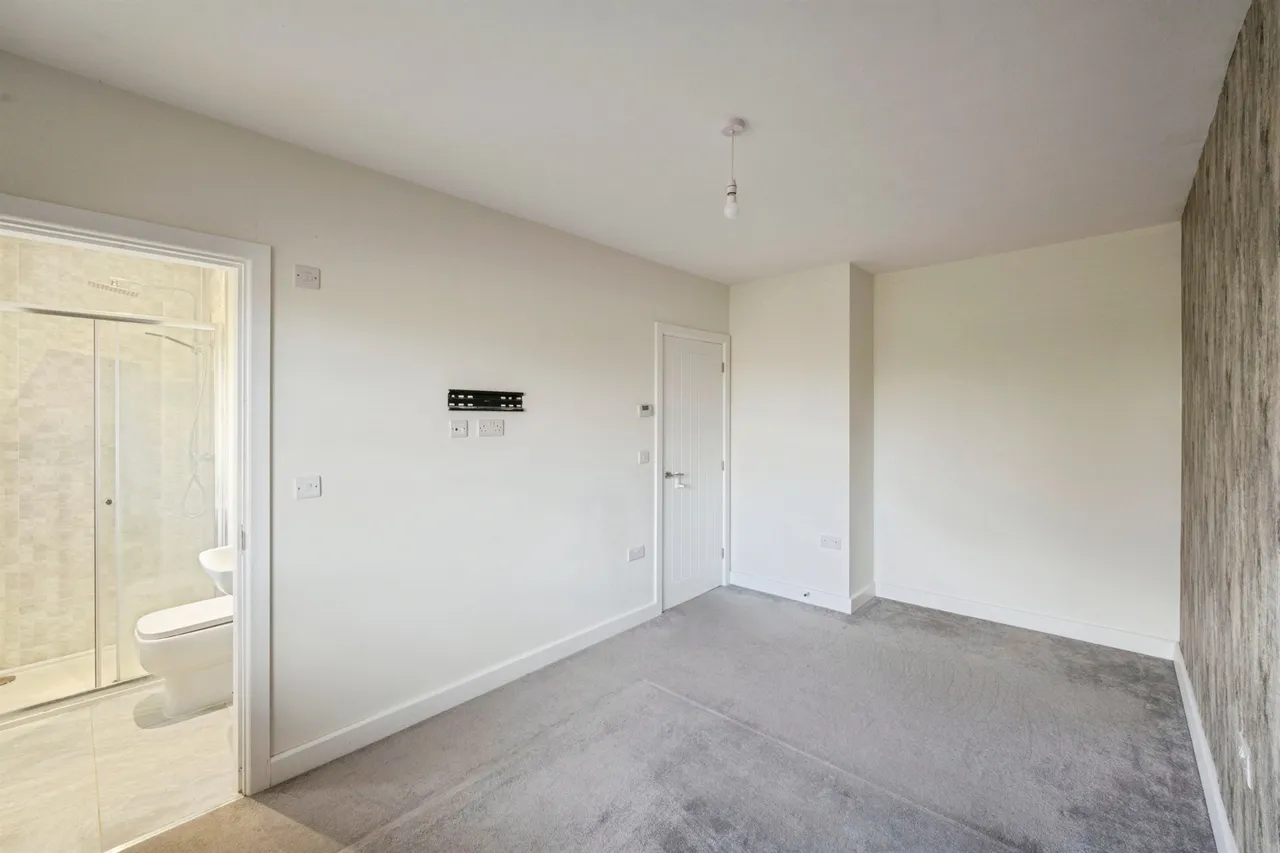 Avro Way, Blaxton, DN9, photo 9