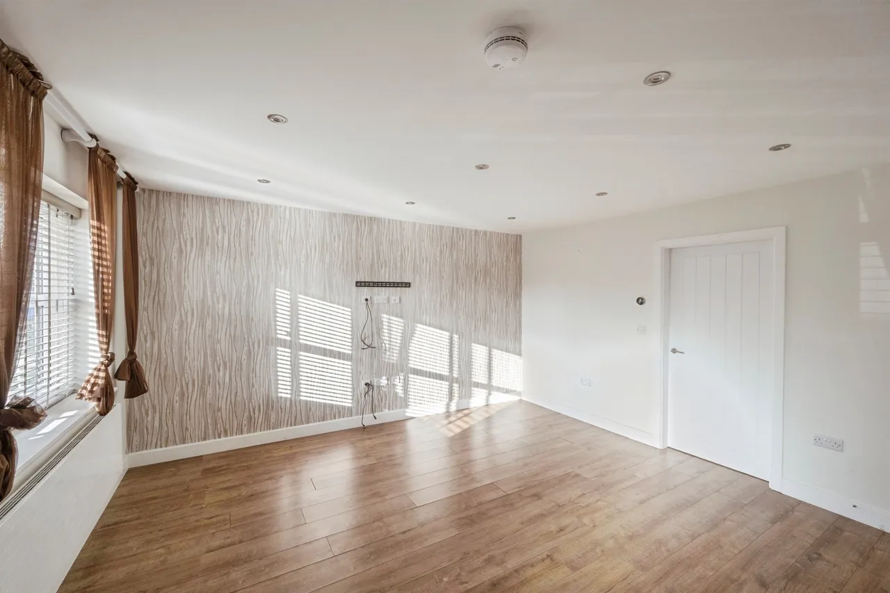 Avro Way, Blaxton, DN9, photo 5