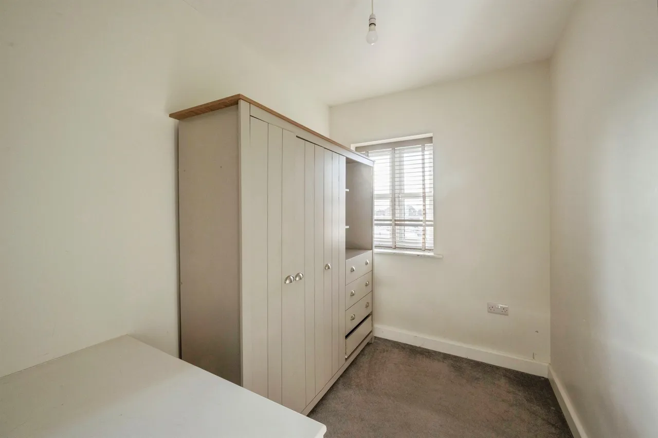 Avro Way, Blaxton, DN9, photo 12