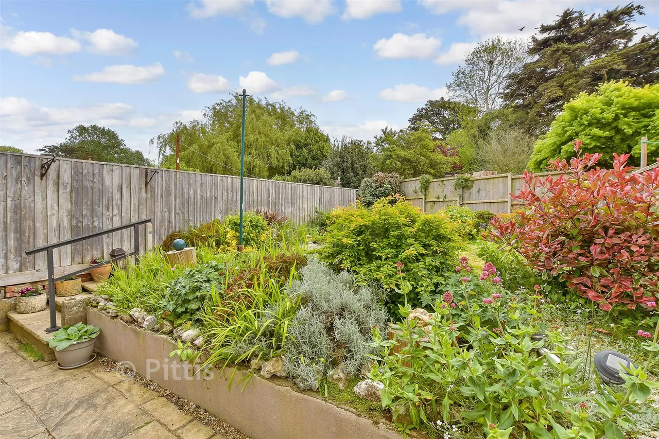 West Street, Ventnor, PO38, photo 13