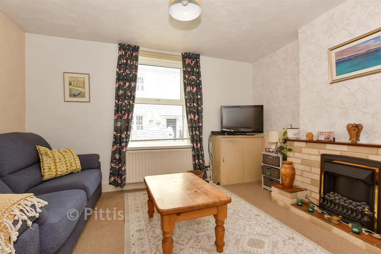 West Street, Ventnor, PO38, photo 4