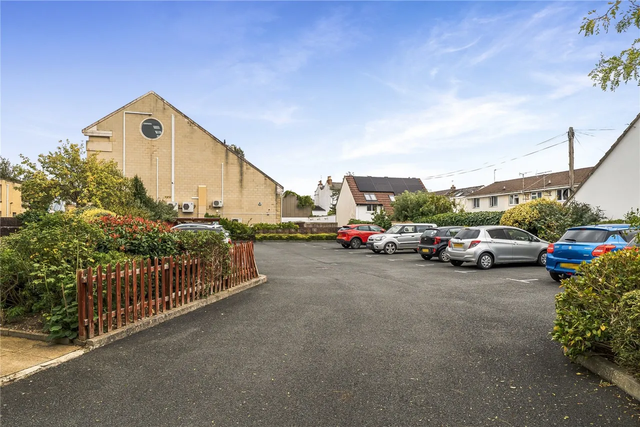Commercial Street, Cheltenham, GL50, photo 18