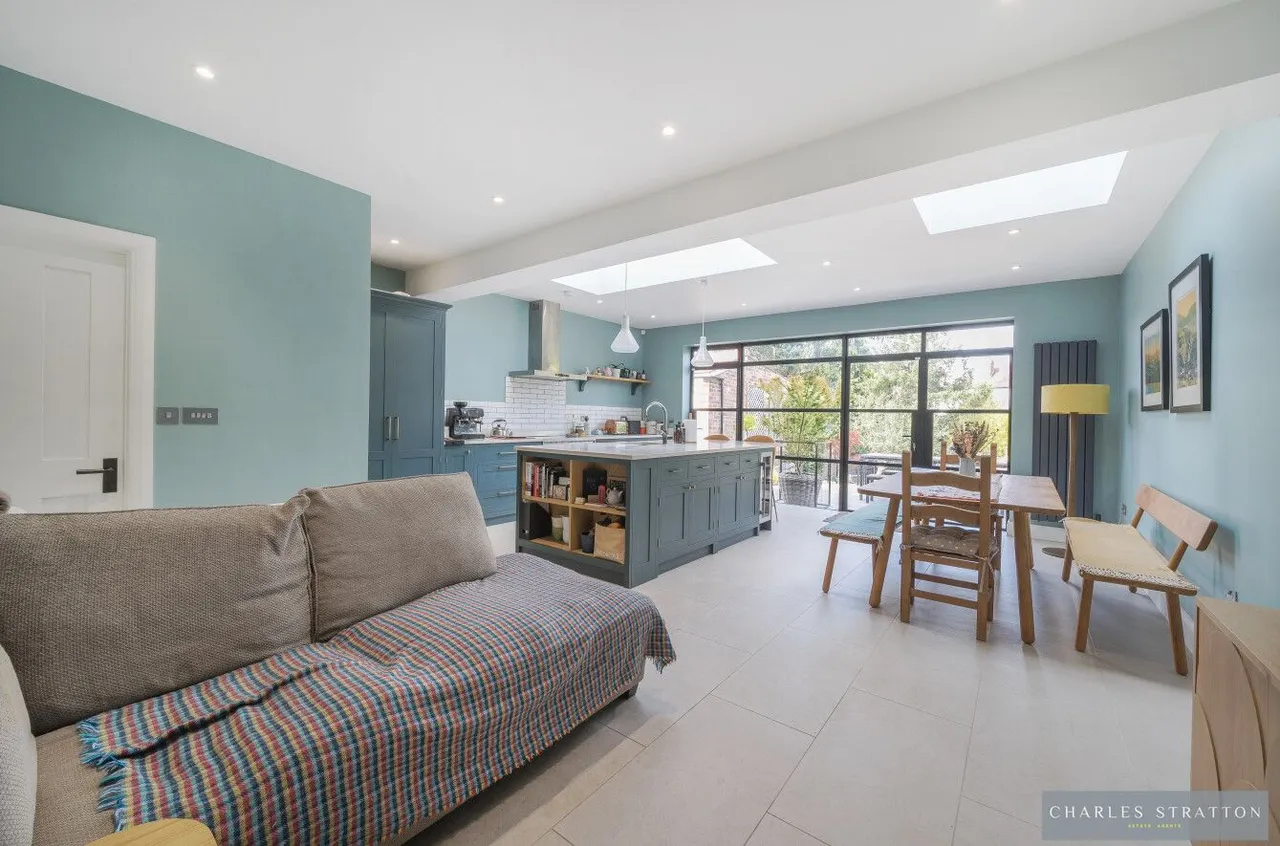 St. Ivians Drive, Romford, Essex, RM2 5LD, photo 8