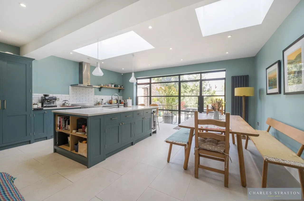 St. Ivians Drive, Romford, Essex, RM2 5LD, photo 3