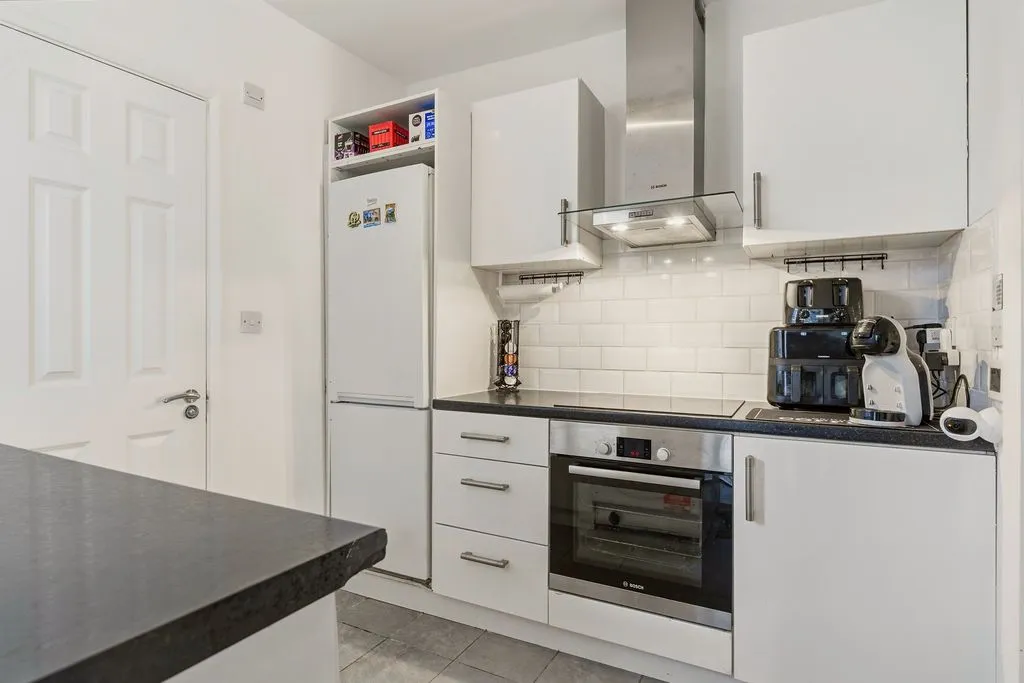 Demesne Road, SM6, photo 4