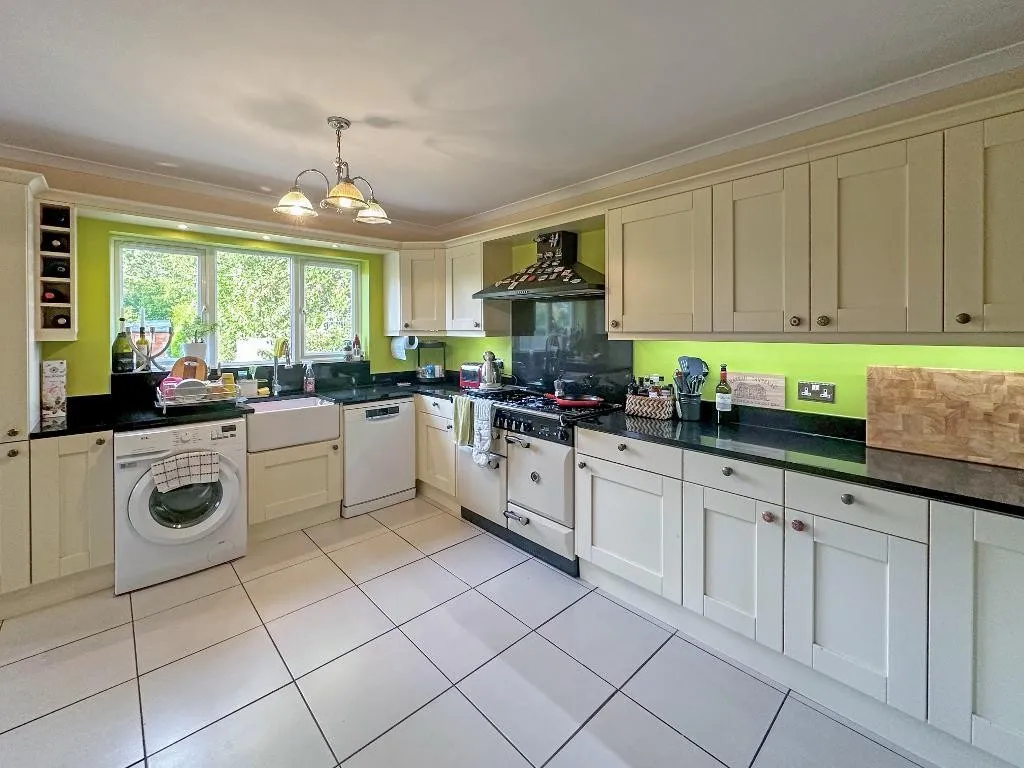 Blacksmiths Hill, Sanderstead, photo 14