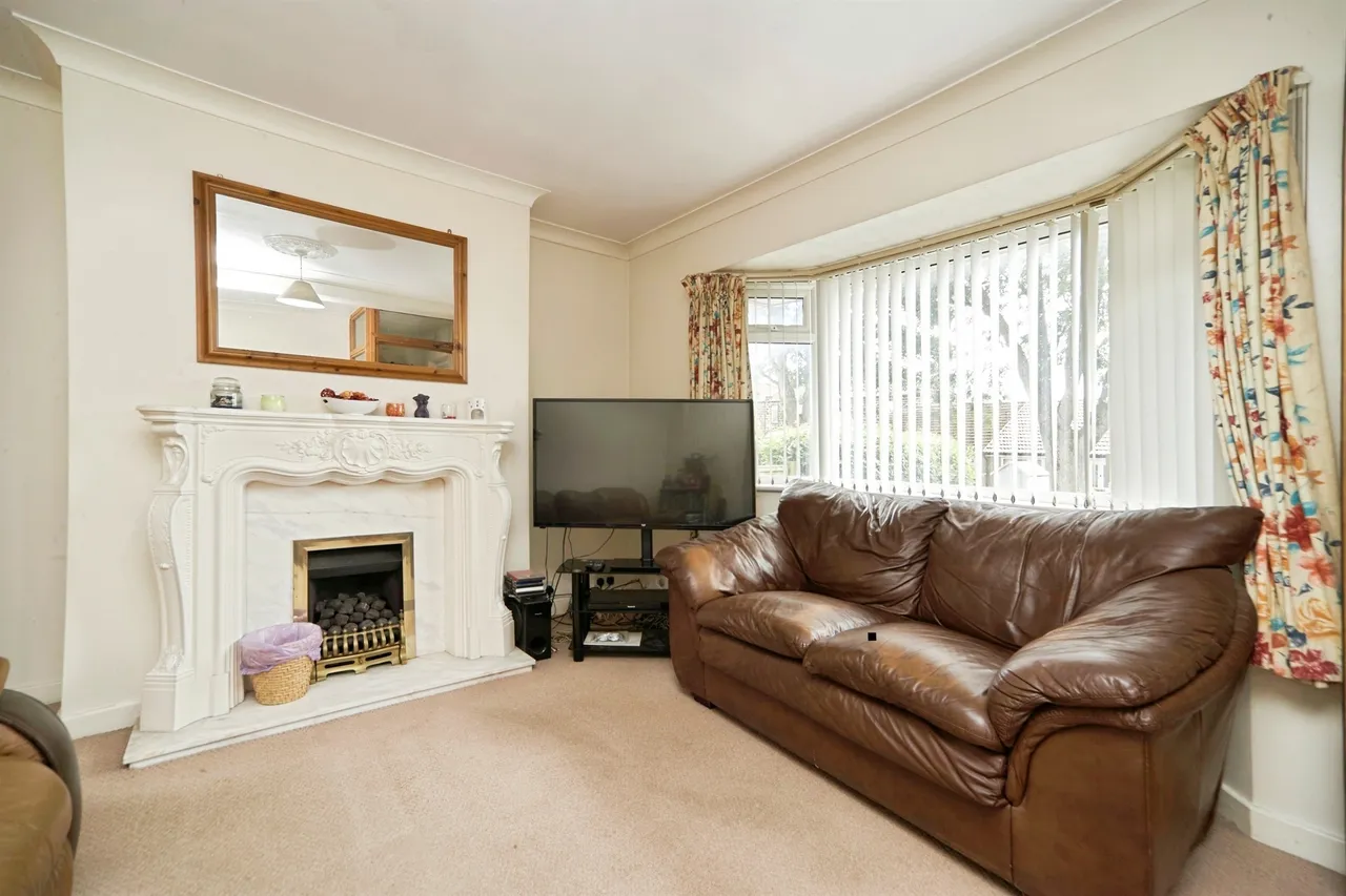 Hawthorn Avenue, Yeadon, LS19, photo 5