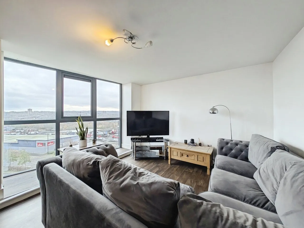 The Cedars, NEWCASTLE UPON TYNE, Tyne and Wear, NE4, photo 2