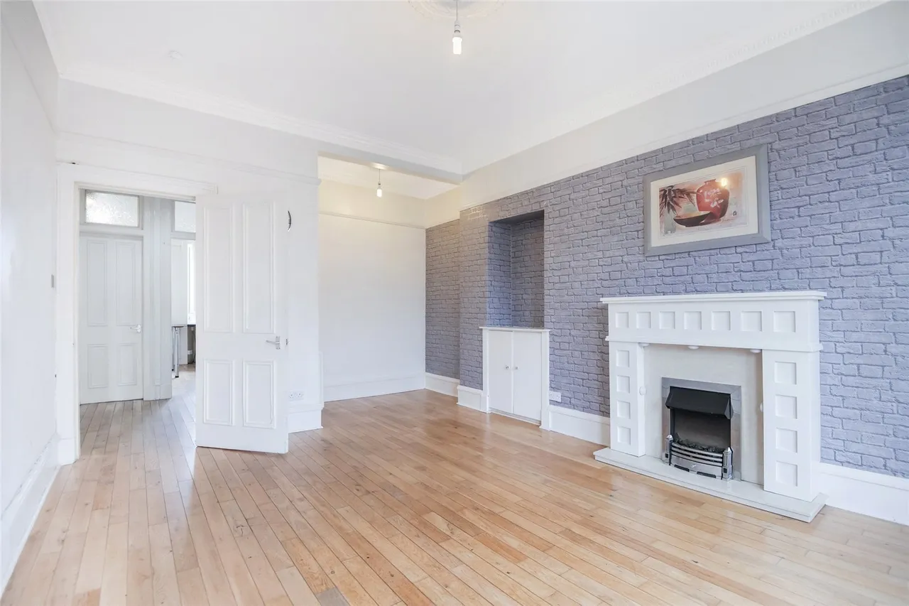 1 bed flat for sale, Alexandra Parade, Dennistoun, G31