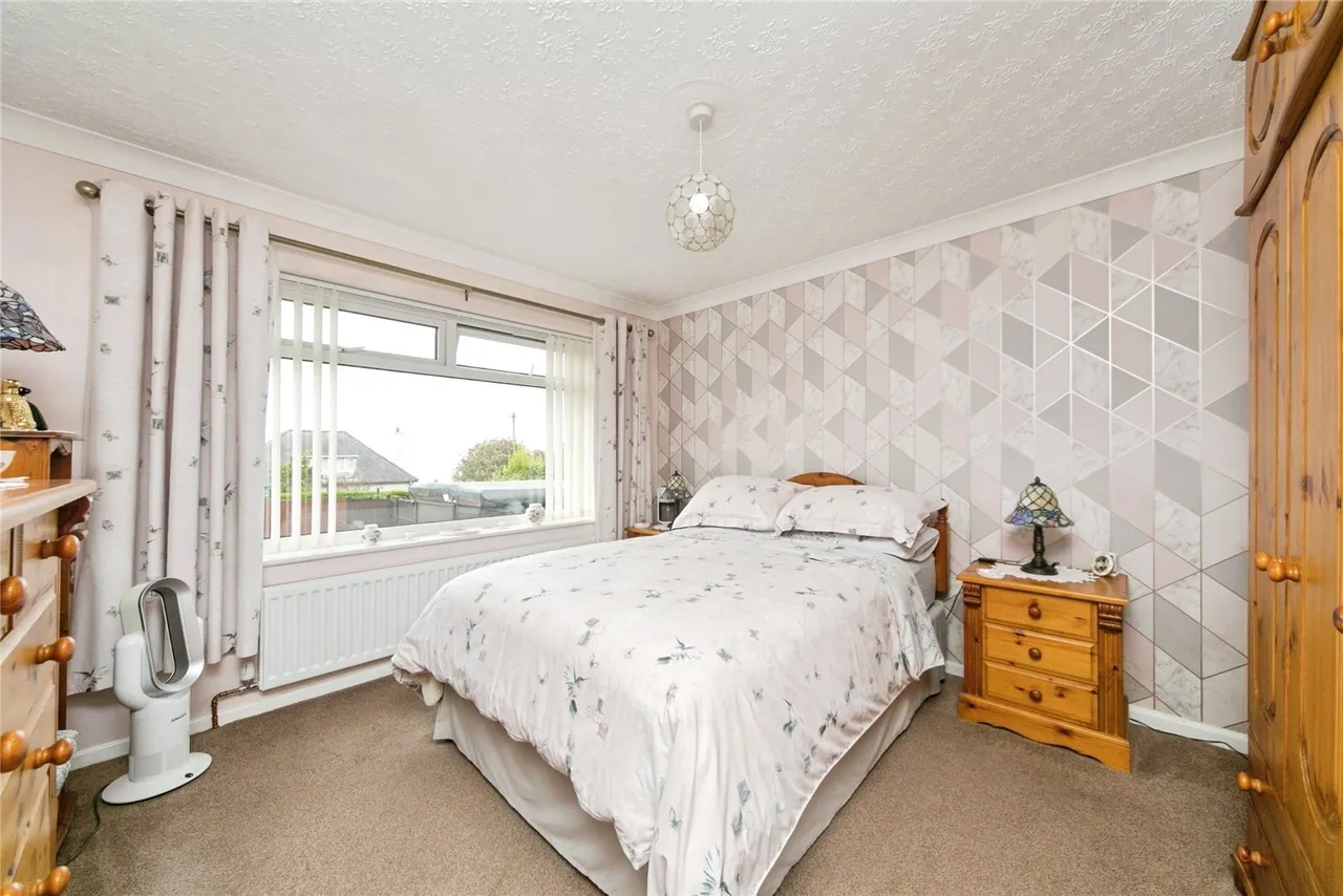 Lon Twrcelyn, Benllech, LL74, photo 7