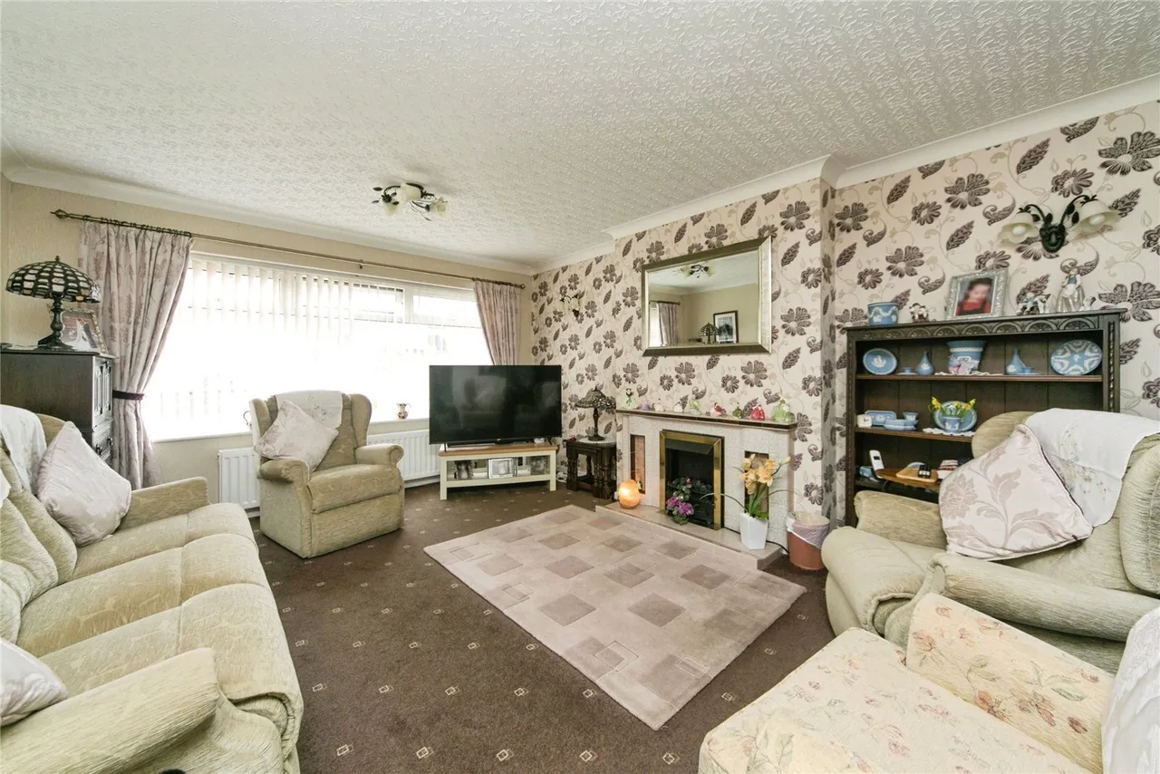 Lon Twrcelyn, Benllech, LL74, photo 3