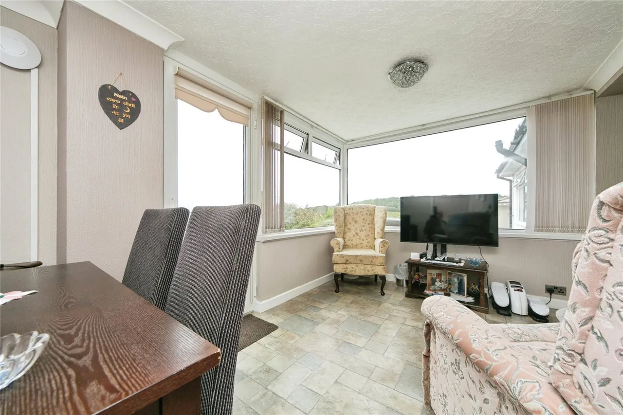 Lon Twrcelyn, Benllech, LL74, photo 19