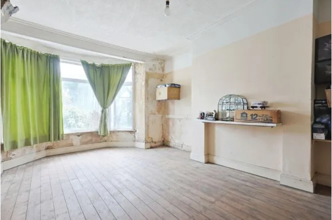 Summerlands Avenue, London, W3, photo 19