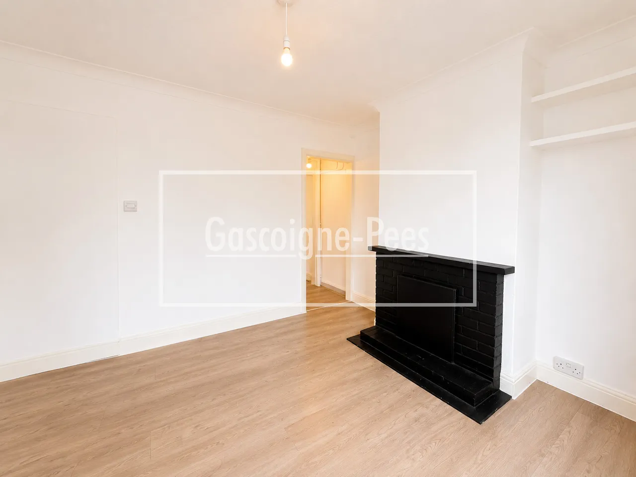 Worplesdon Road, Guildford, GU2, photo 2