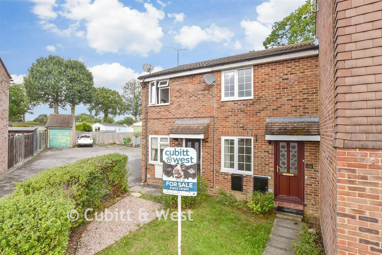1 bed house for sale, Mapledown Close, Southwater, RH13