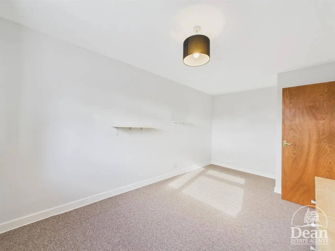 Meadowbank, Lydney, photo 13
