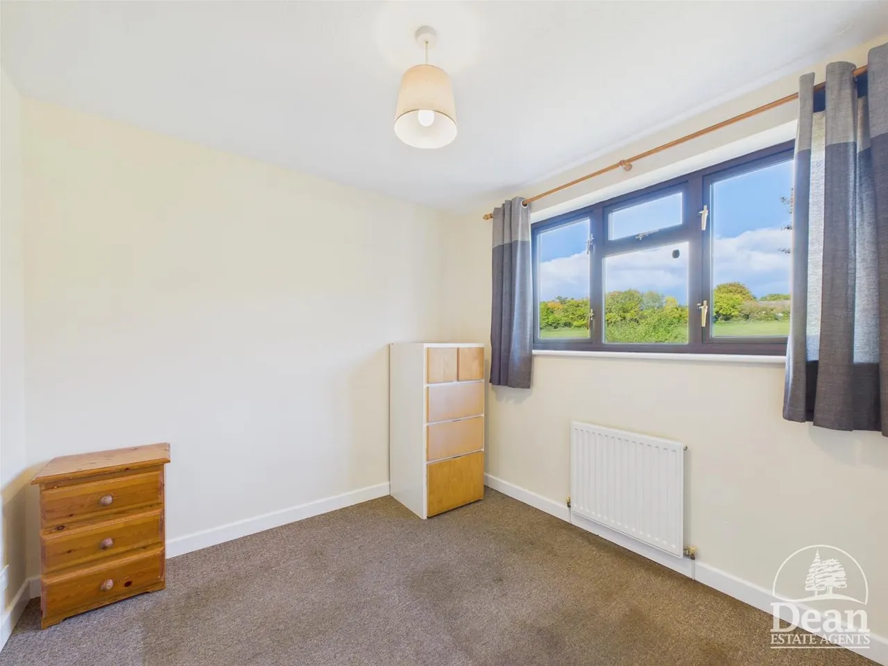 Meadowbank, Lydney, photo 9