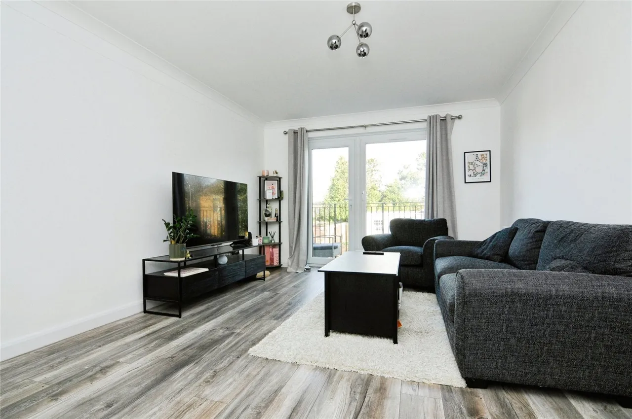 Firsgrove Road, Warley, Brentwood, Essex, CM14, photo 11