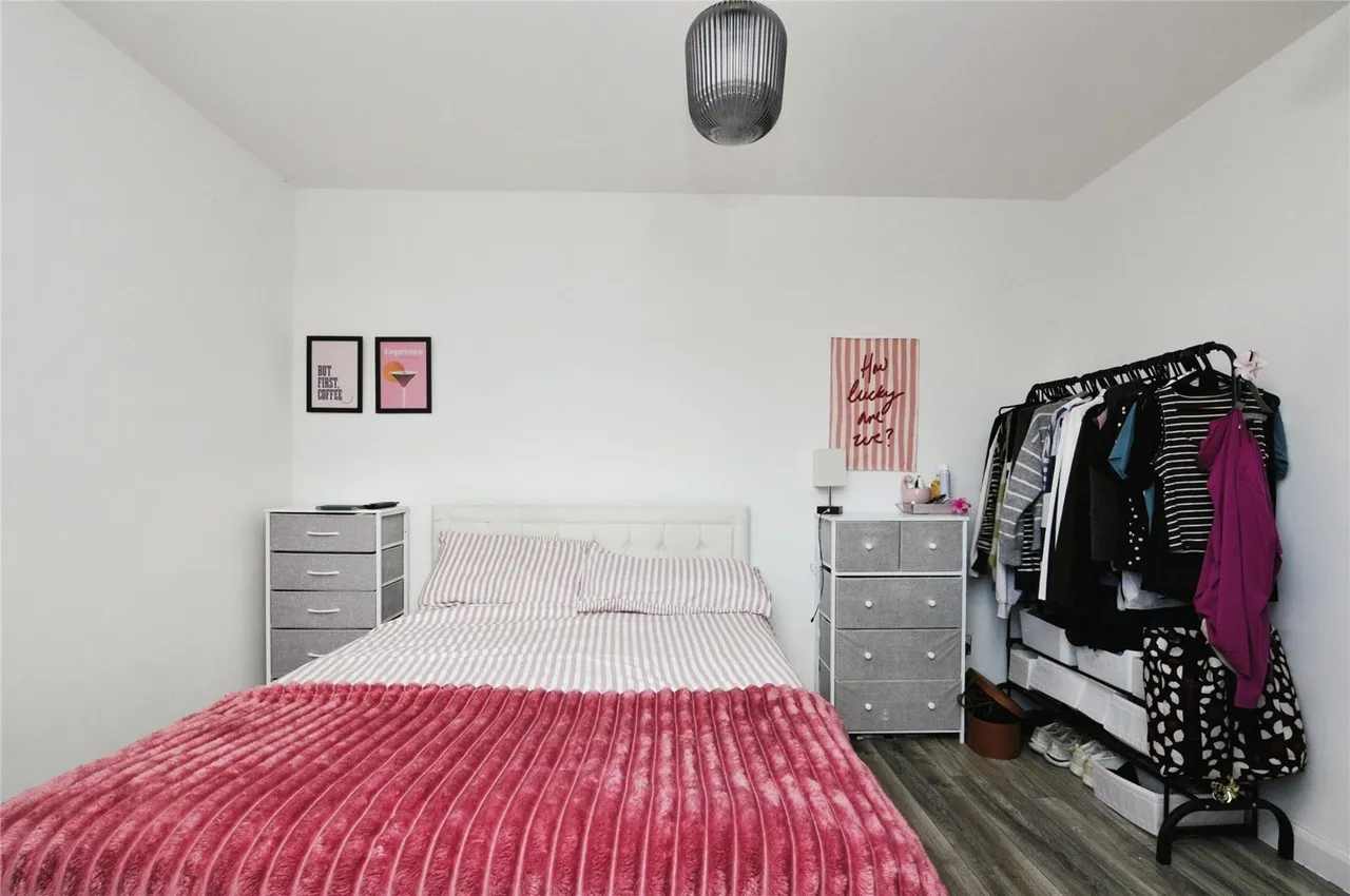 Firsgrove Road, Warley, Brentwood, Essex, CM14, photo 7
