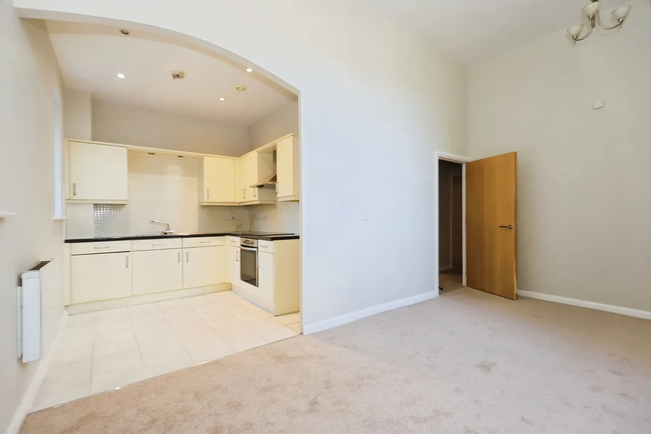 Castle Road, Kidderminster, DY11, photo 11