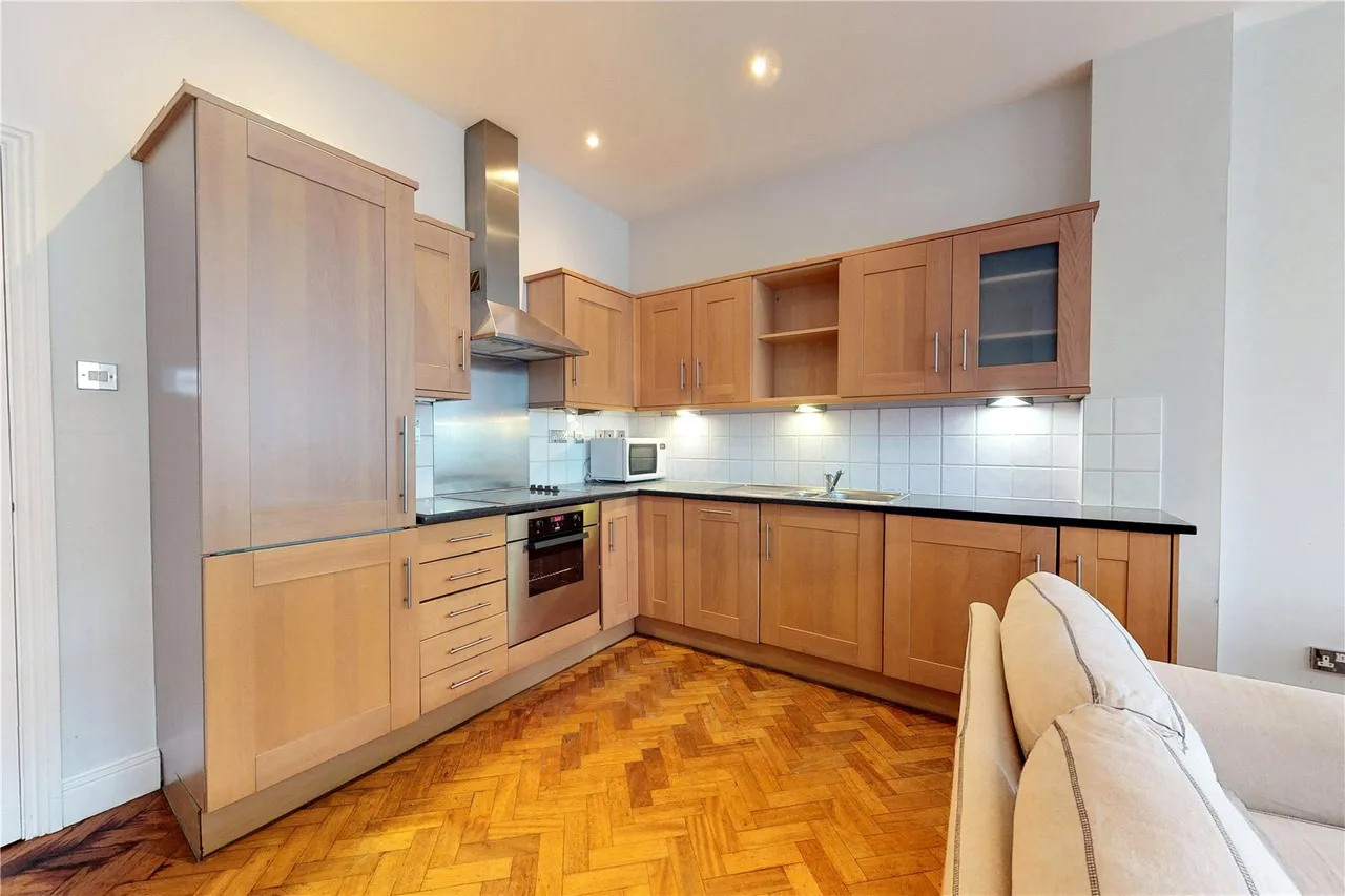 Bunhill Row, London, EC1Y, photo 4