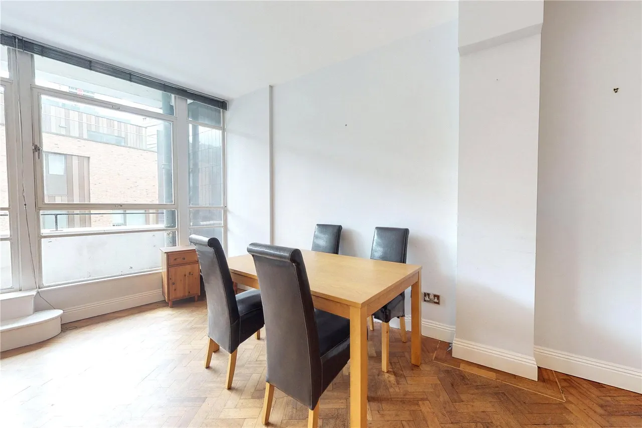Bunhill Row, London, EC1Y, photo 5