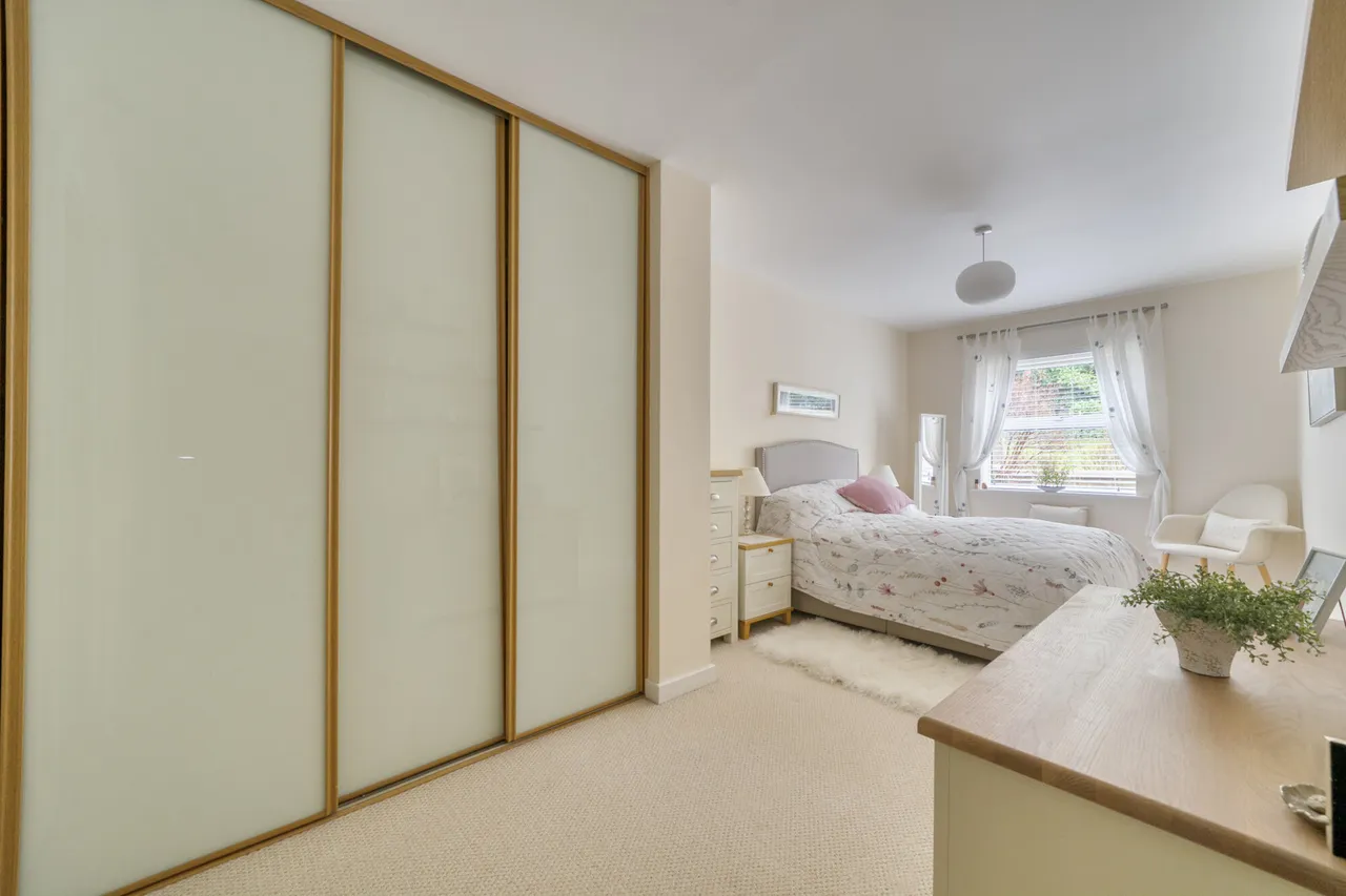 South Park, Gerrards Cross, SL9, photo 8