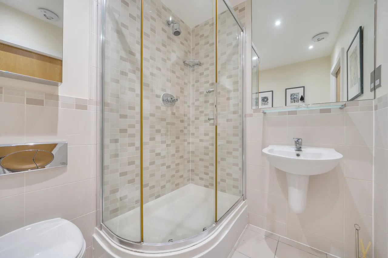 South Park, Gerrards Cross, SL9, photo 11