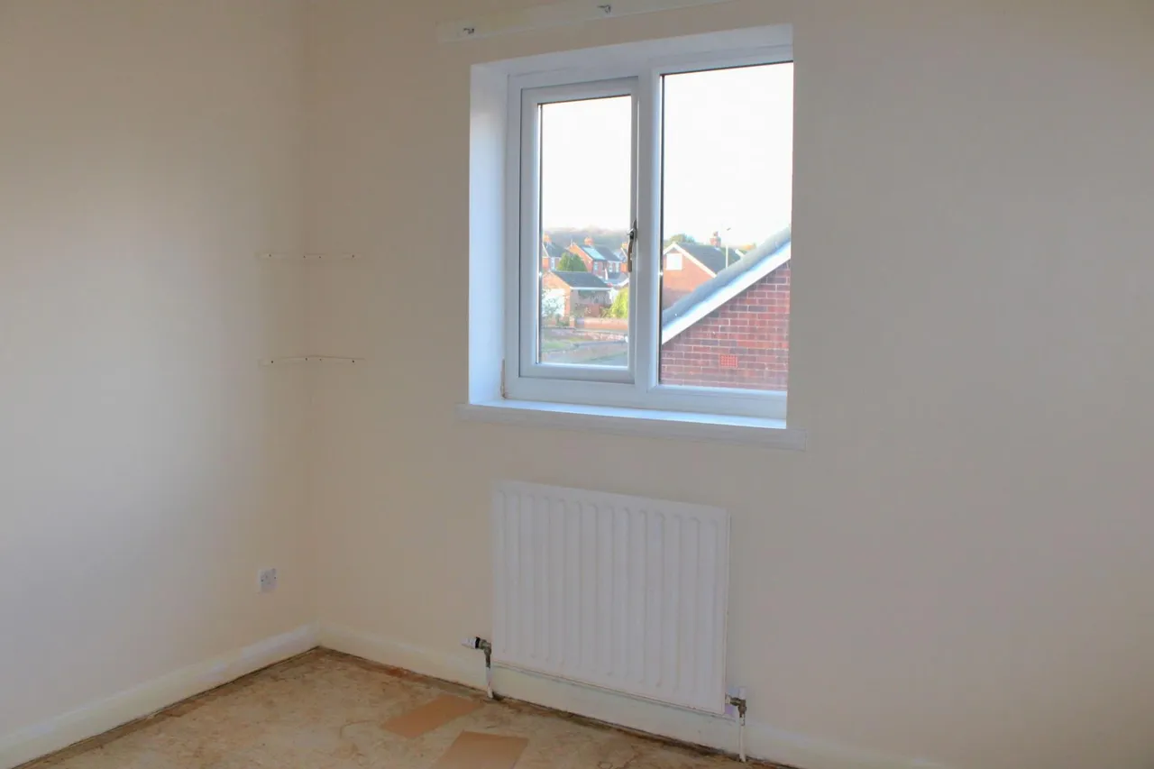 Yarborough Crescent, Broughton, DN20, photo 3