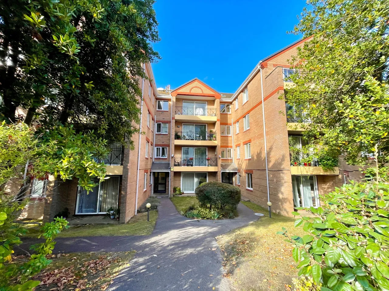 Parsonage Road, Bournemouth, BH1 2HL, photo 5