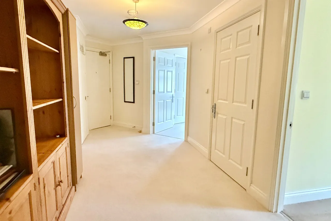 St. Ives Place, Ringwood, BH24, photo 5