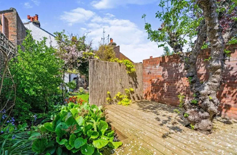 Tennyson Road, Luton LU1 3RS, photo 10