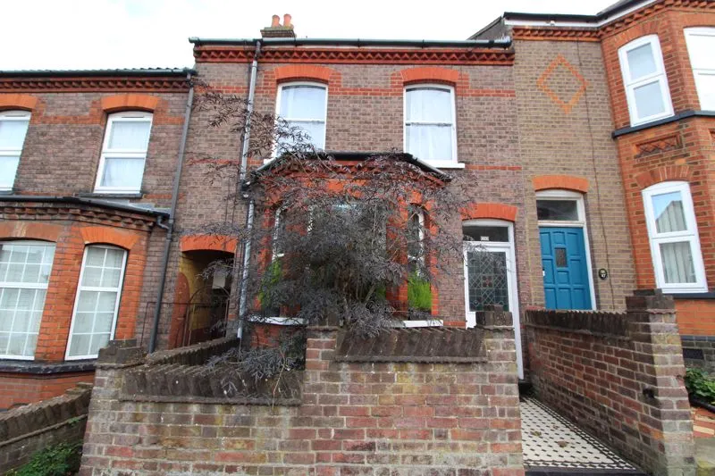 3 bed house for sale — Tennyson Road, Luton LU1 3RS