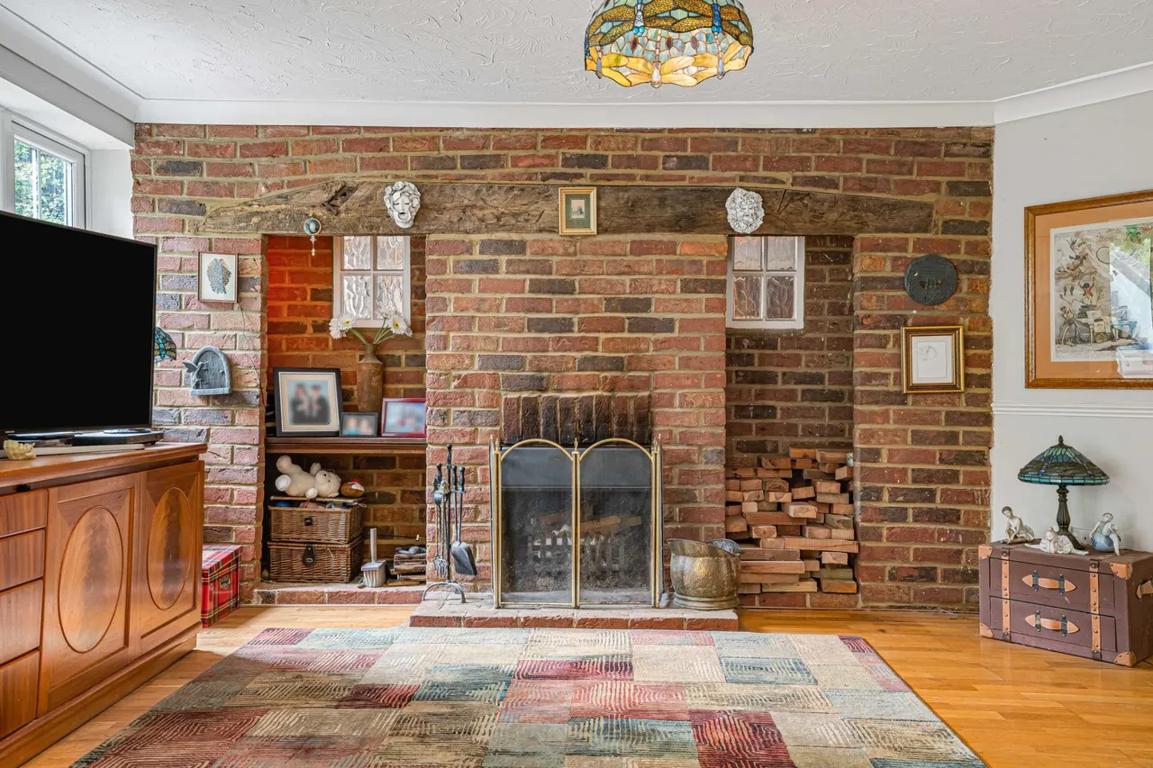 Haw Lane, Bledlow Ridge, HP14, photo 5