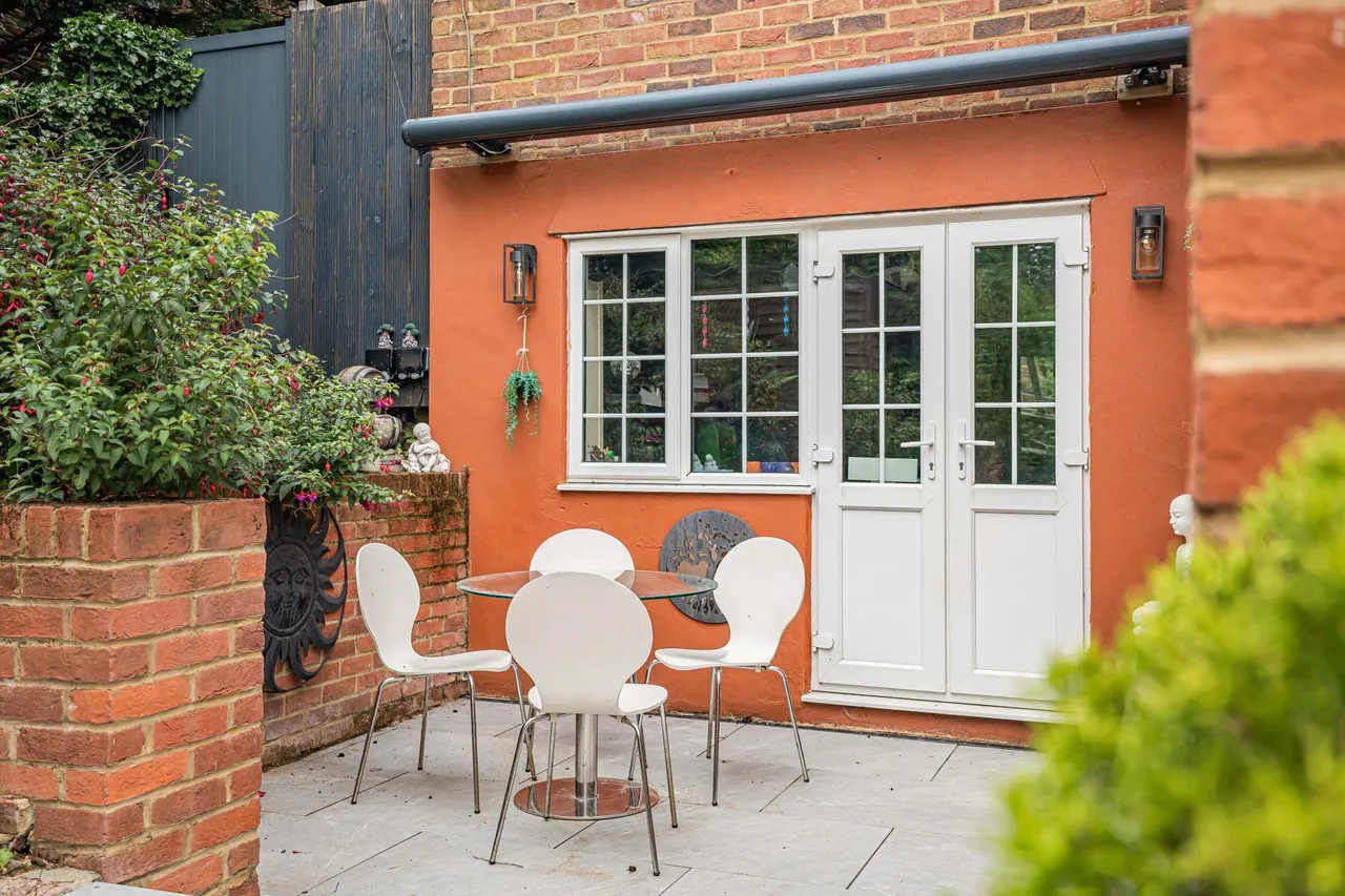 Haw Lane, Bledlow Ridge, HP14, photo 3