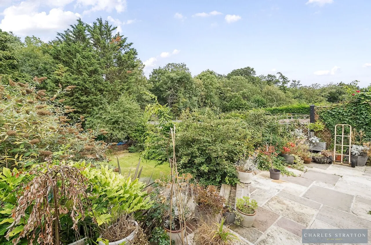 Lake Rise, Romford, Essex, RM1 4EE, photo 19