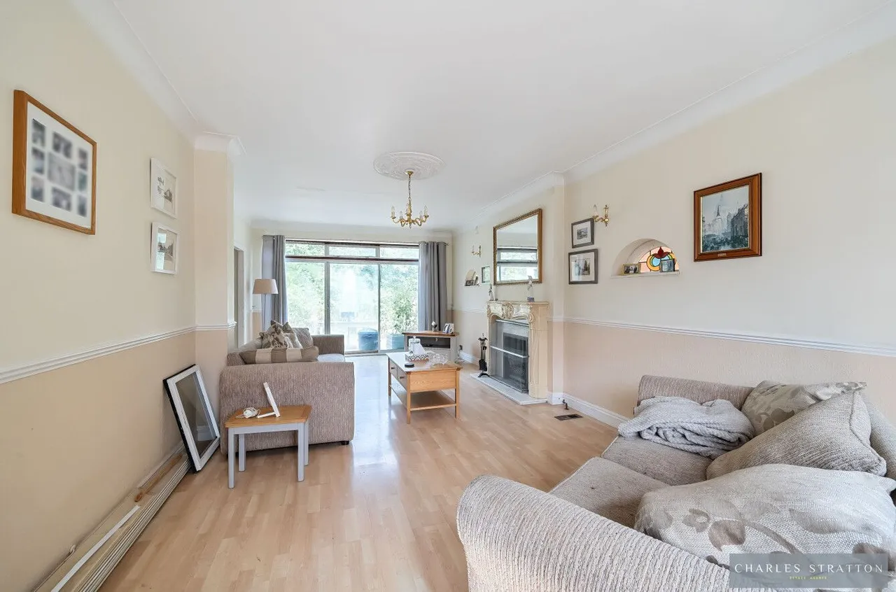Lake Rise, Romford, Essex, RM1 4EE, photo 7