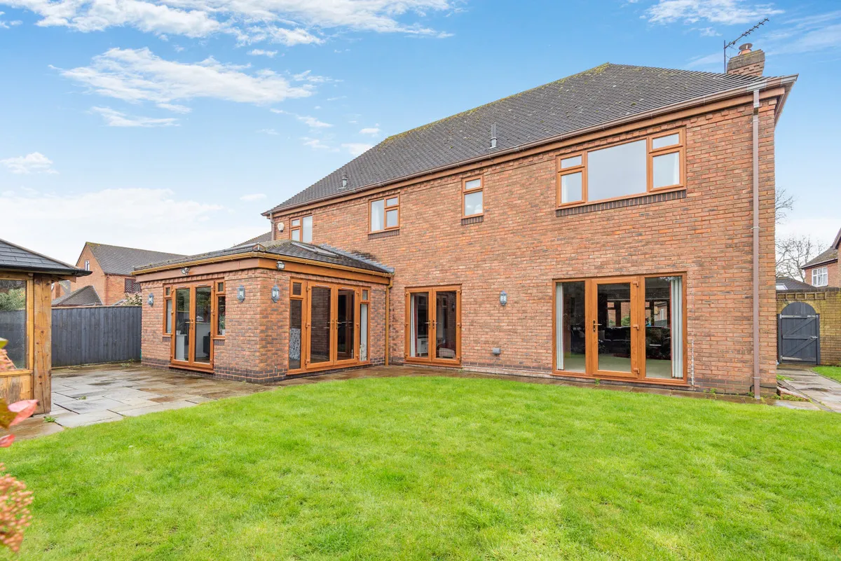 Kenderdine Close, Bednall Stafford, ST17, photo 2