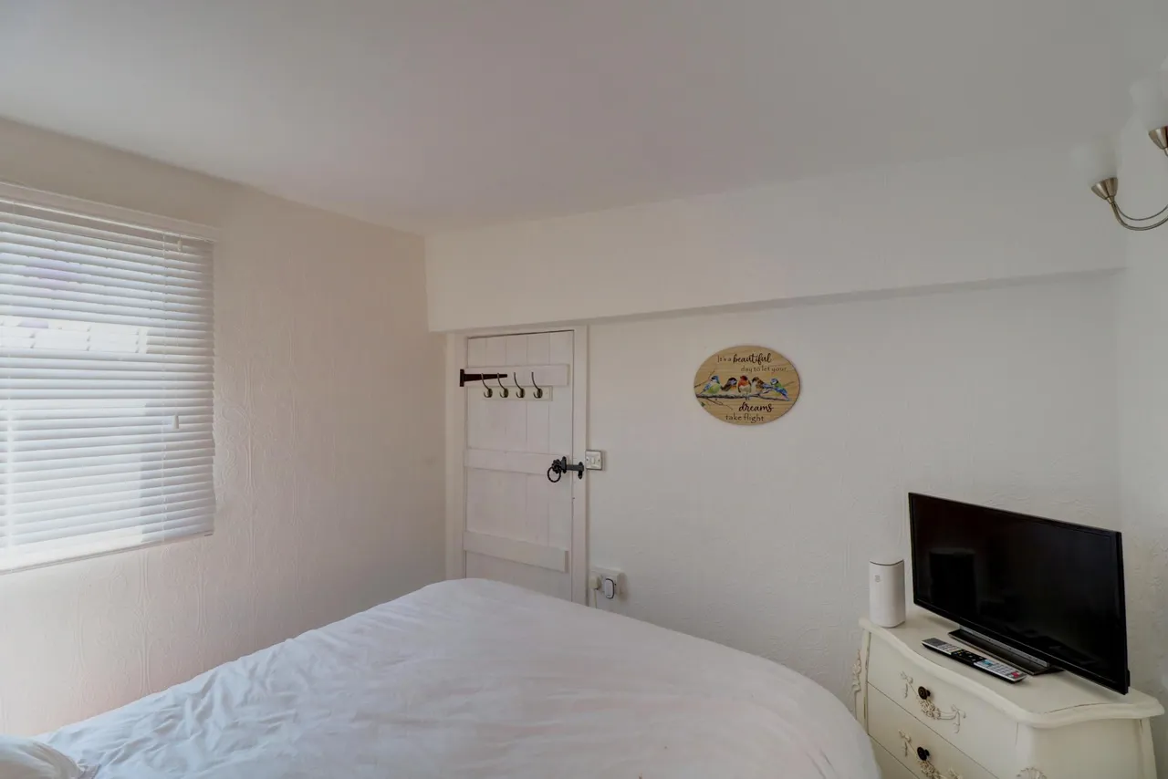 Garstang Road, Preston, PR3, photo 10