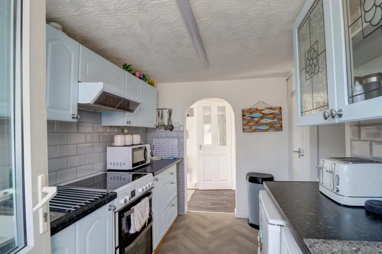 Garstang Road, Preston, PR3, photo 6
