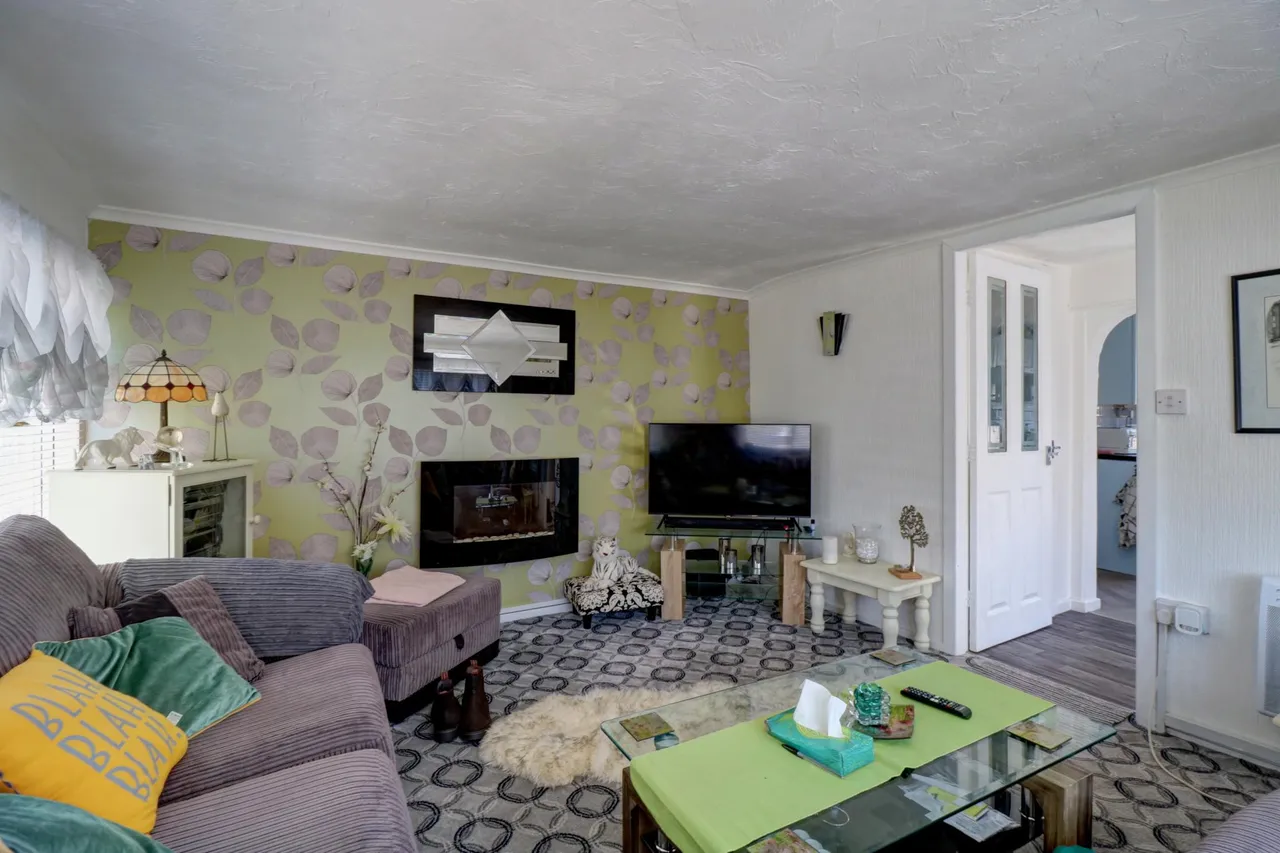 Garstang Road, Preston, PR3, photo 3