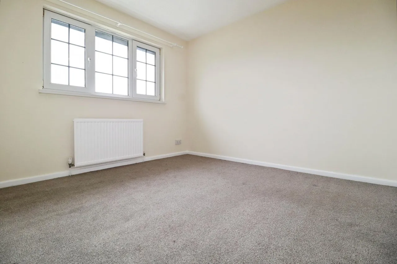 Burne Jones Close, Danescourt, CF5, photo 5