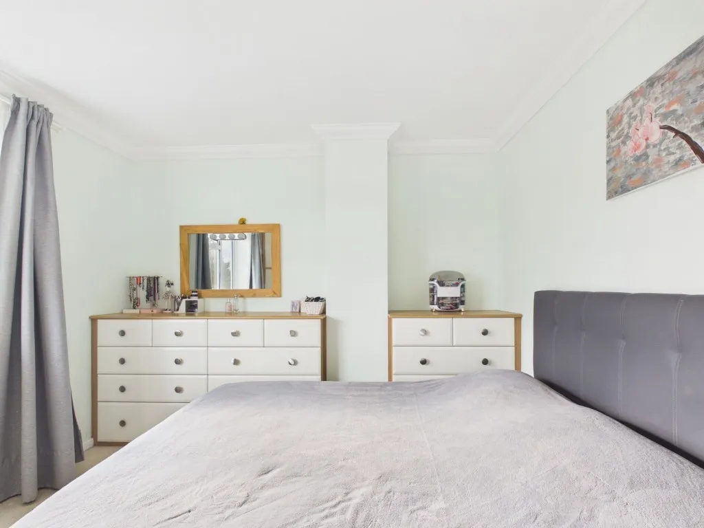 Hartsbourne Road, Earley, RG6, photo 23