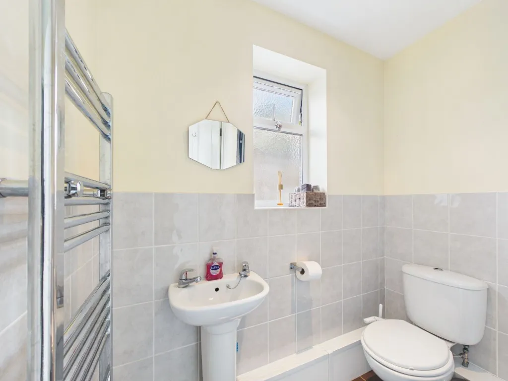 Hartsbourne Road, Earley, RG6, photo 18
