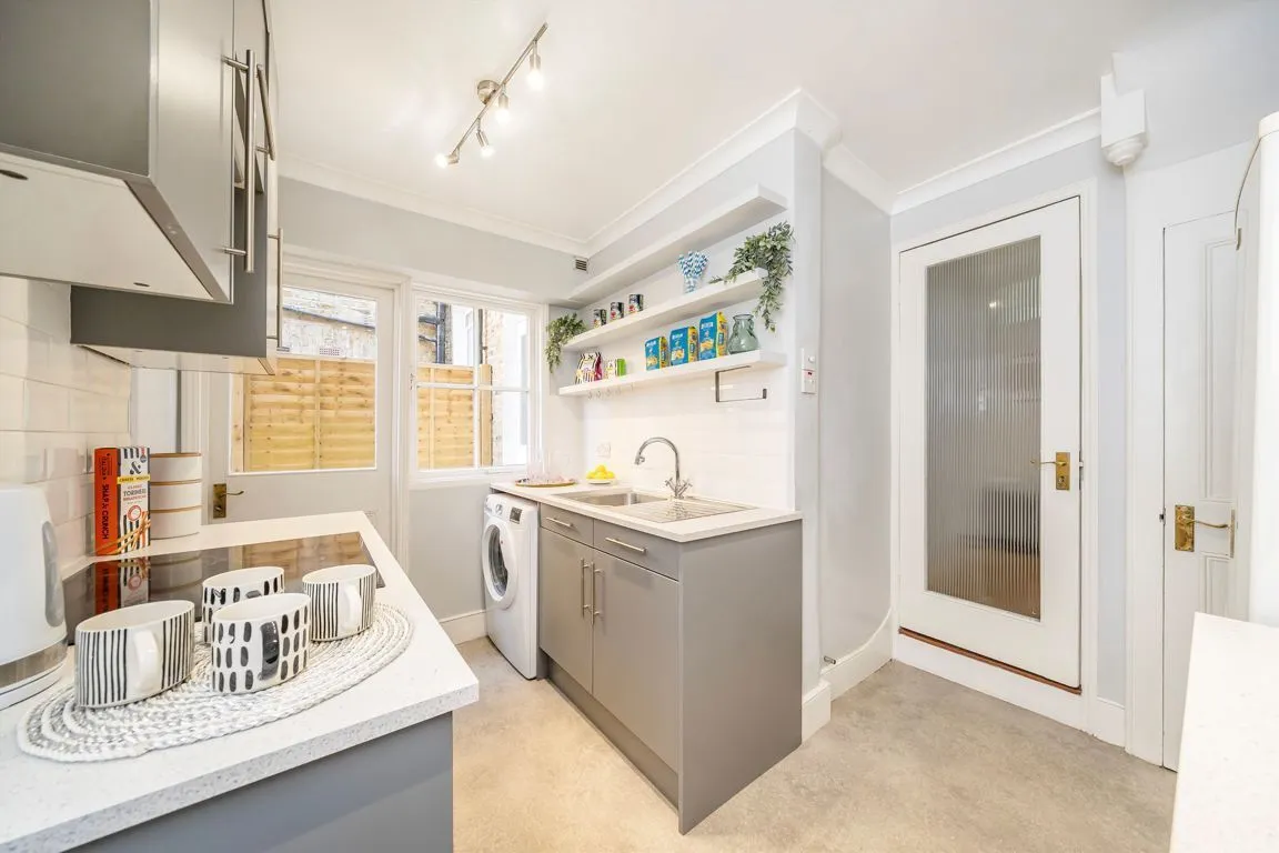 Hearnville Road, SW12, photo 3