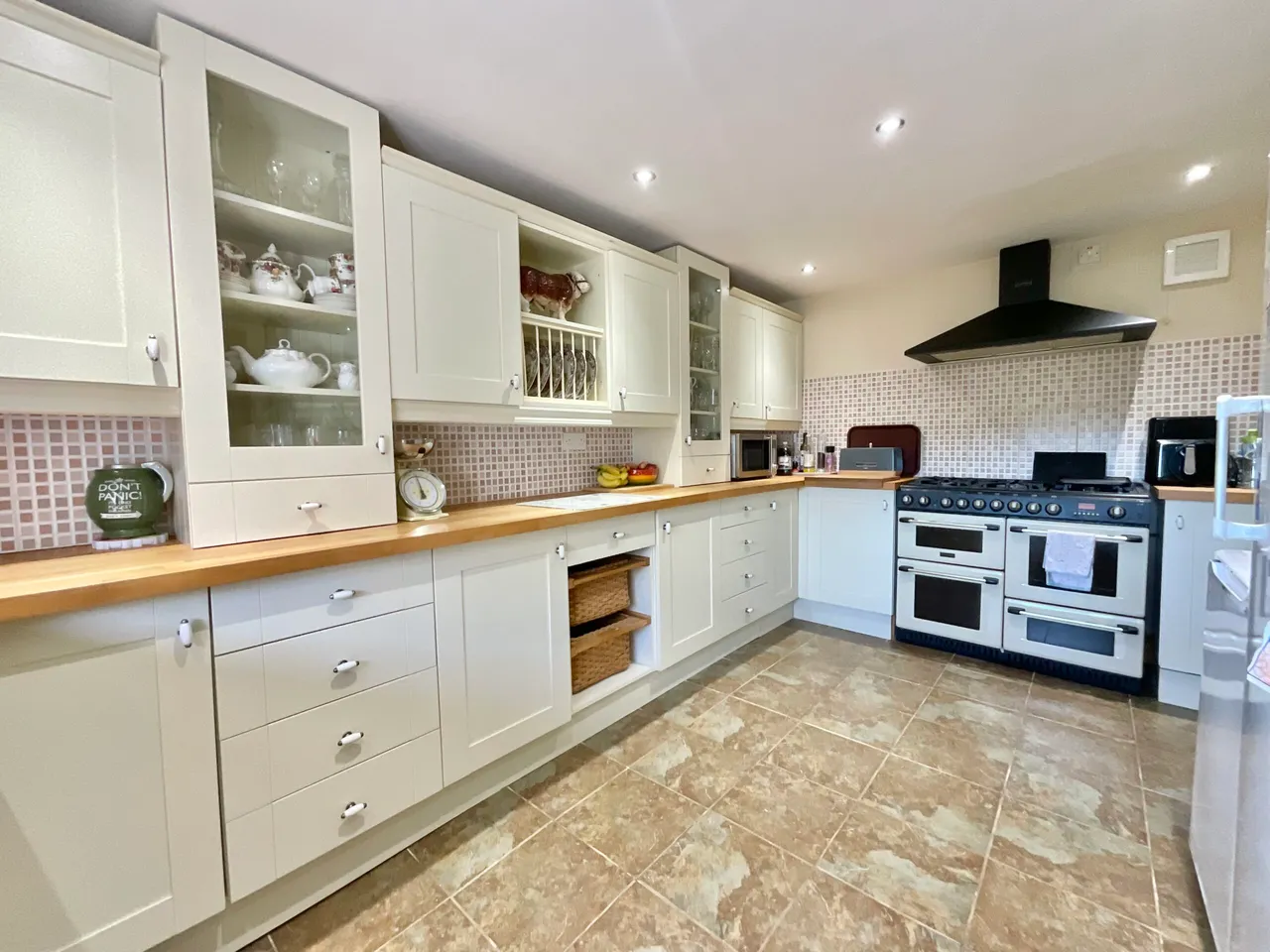 Holly Grove, Farm Thorney Edge, ST9, photo 23